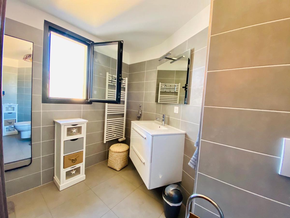 Appartement Neuf Tout Confort En Bord De Mer プロプリアノ エクステリア 写真